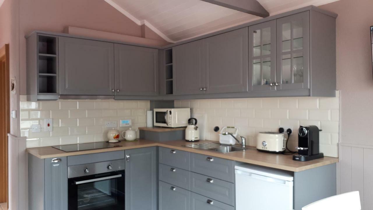 Belmont Suzies Self Catering Belmontアパートメント エクステリア 写真
